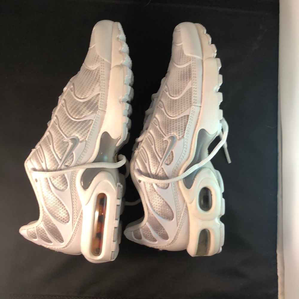 Nine air max plus all white near DS